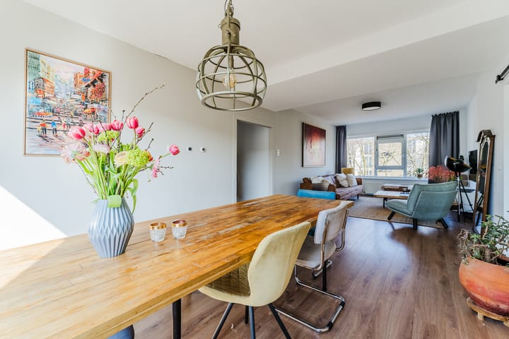 Photo 11 of Adenauerlaan 95