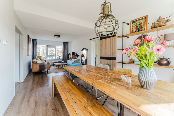 Photo 12 of Adenauerlaan 95