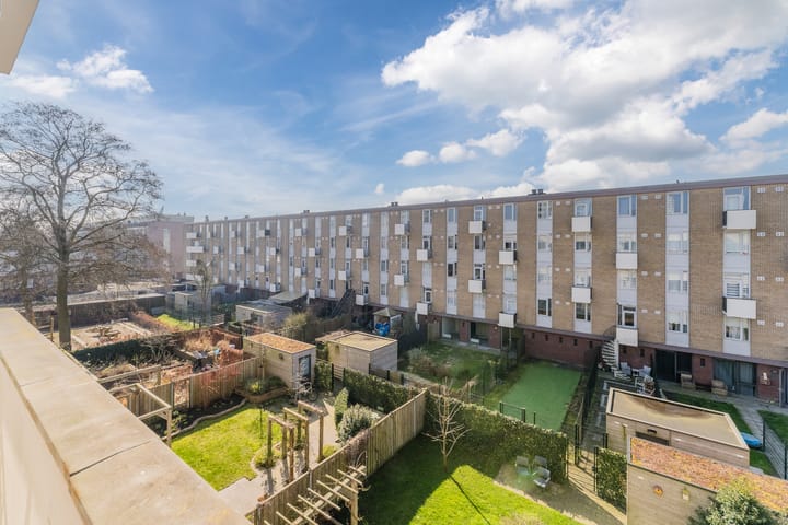 Photo 18 of Adenauerlaan 95