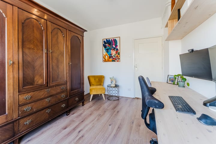 Photo 36 of Adenauerlaan 95