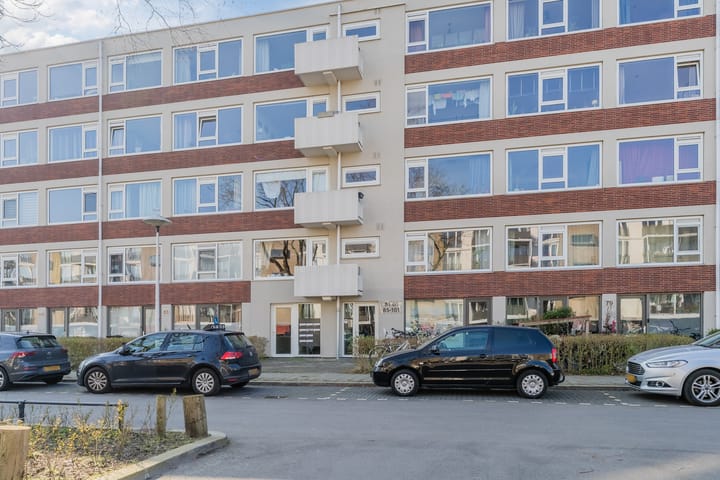 Photo 41 of Adenauerlaan 95