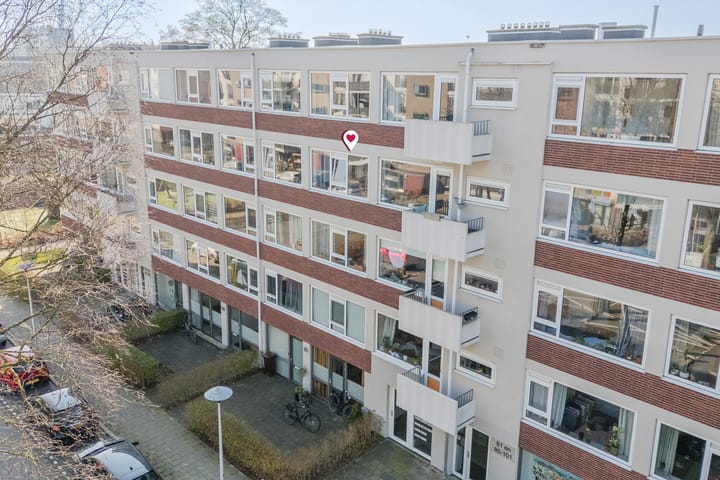 Photo 45 of Adenauerlaan 95