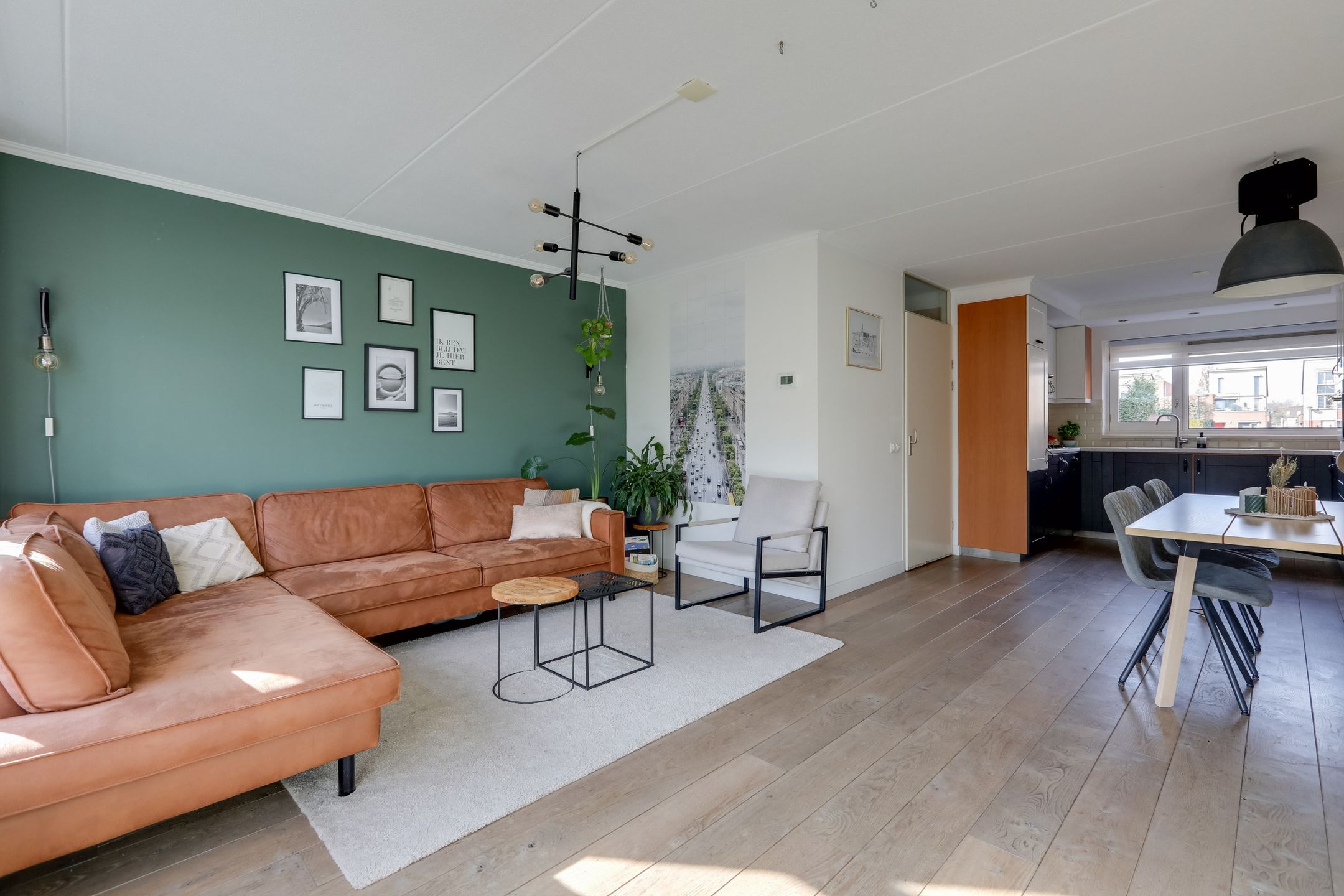 Foto 15 van Alfred Mozerplein 27