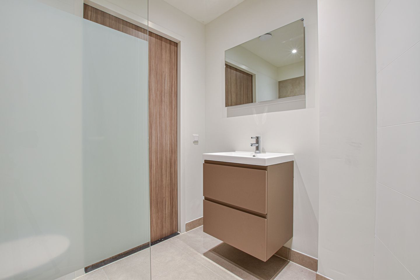 Foto 20 van Laan der Nederlanden 110-G