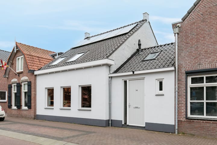 Koopwoningen - huizen te koop in [Funda]
