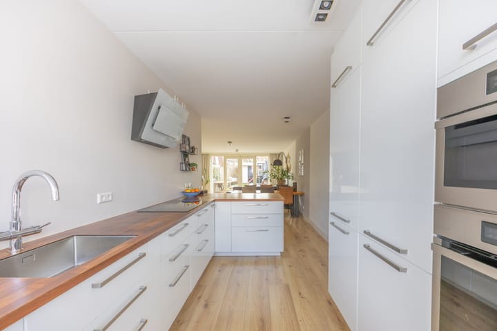 Foto 8 van Nassau Dwarsstraat 35