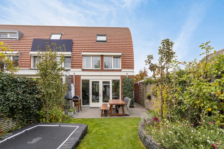 Foto 35 van Nassau Dwarsstraat 35