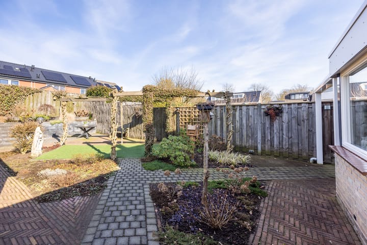 Foto 38 van Gerbrand Adriaanszoon Brederodestraat 29