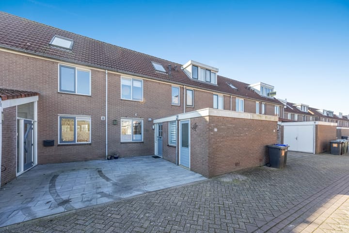 Photo 3 of Aletta Jacobsstraat 27