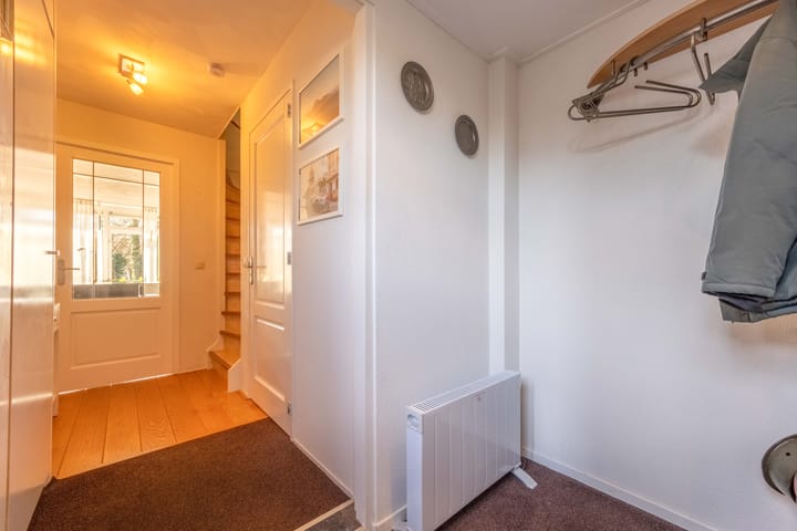 Photo 12 of Aletta Jacobsstraat 27