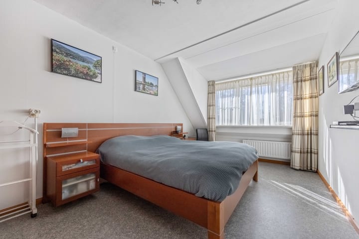 Photo 23 of Aletta Jacobsstraat 27