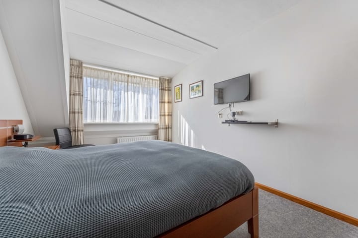 Photo 24 of Aletta Jacobsstraat 27