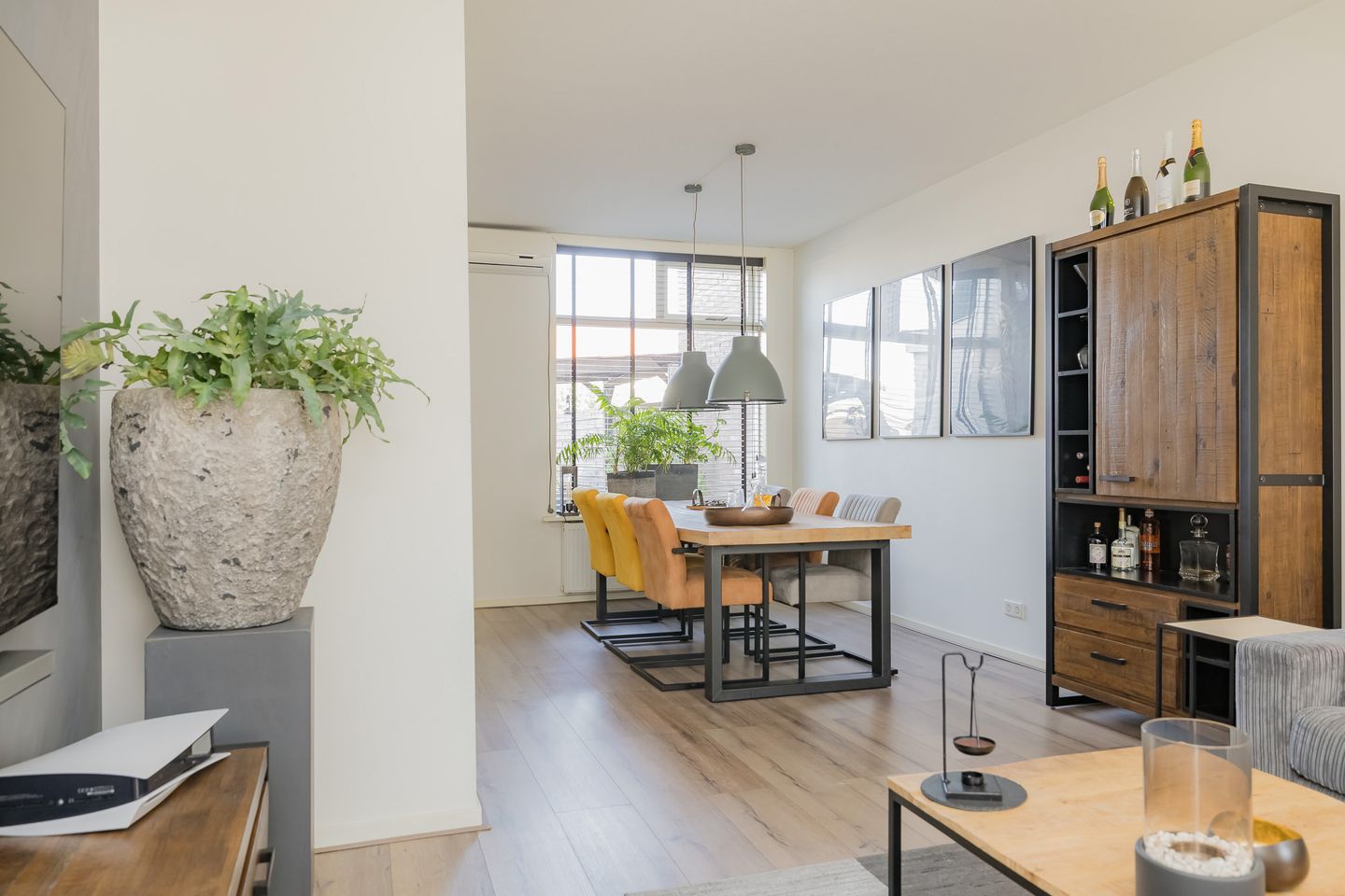 Foto 4 van De Ruyterstraat 130