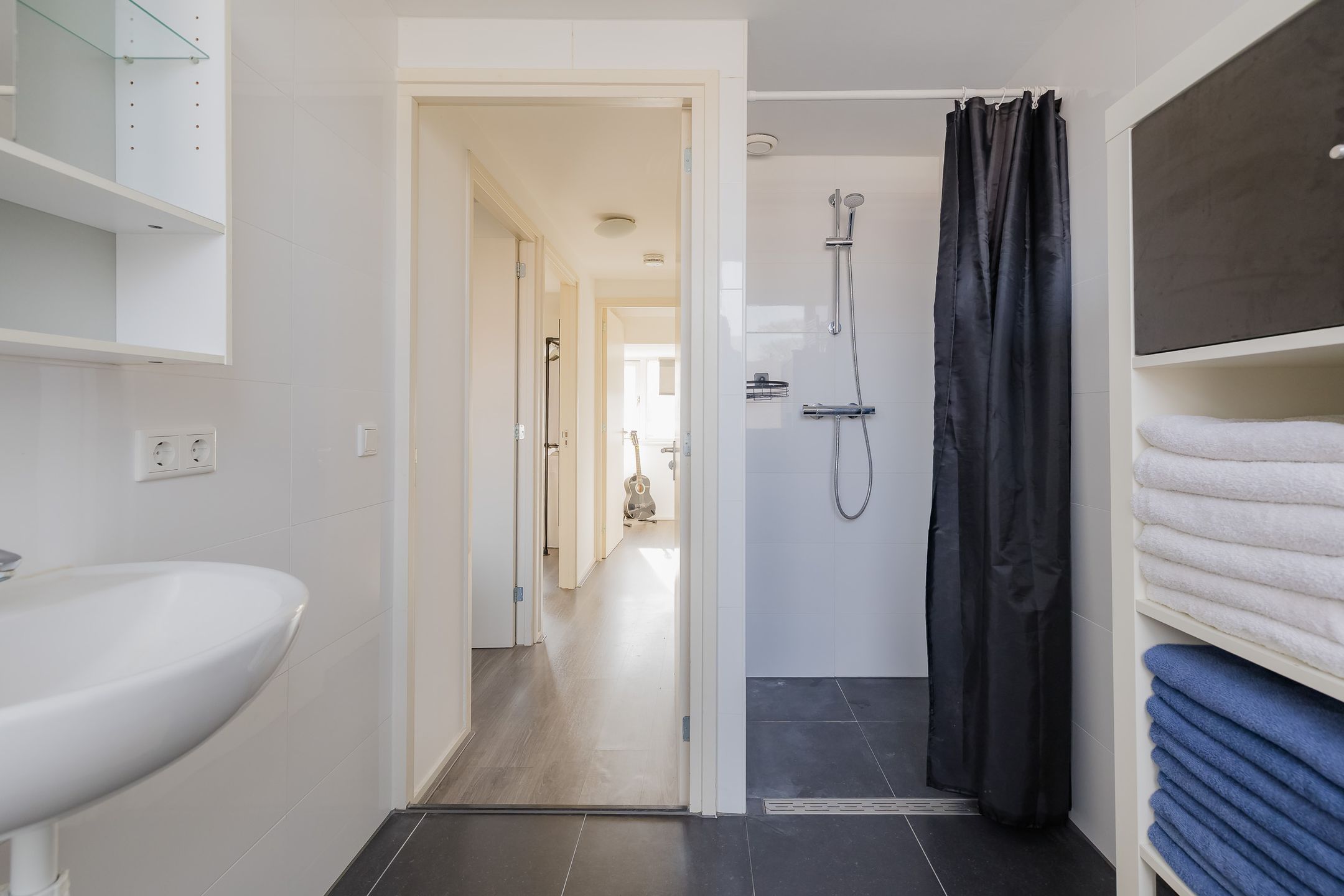 Foto 21 van De Ruyterstraat 130