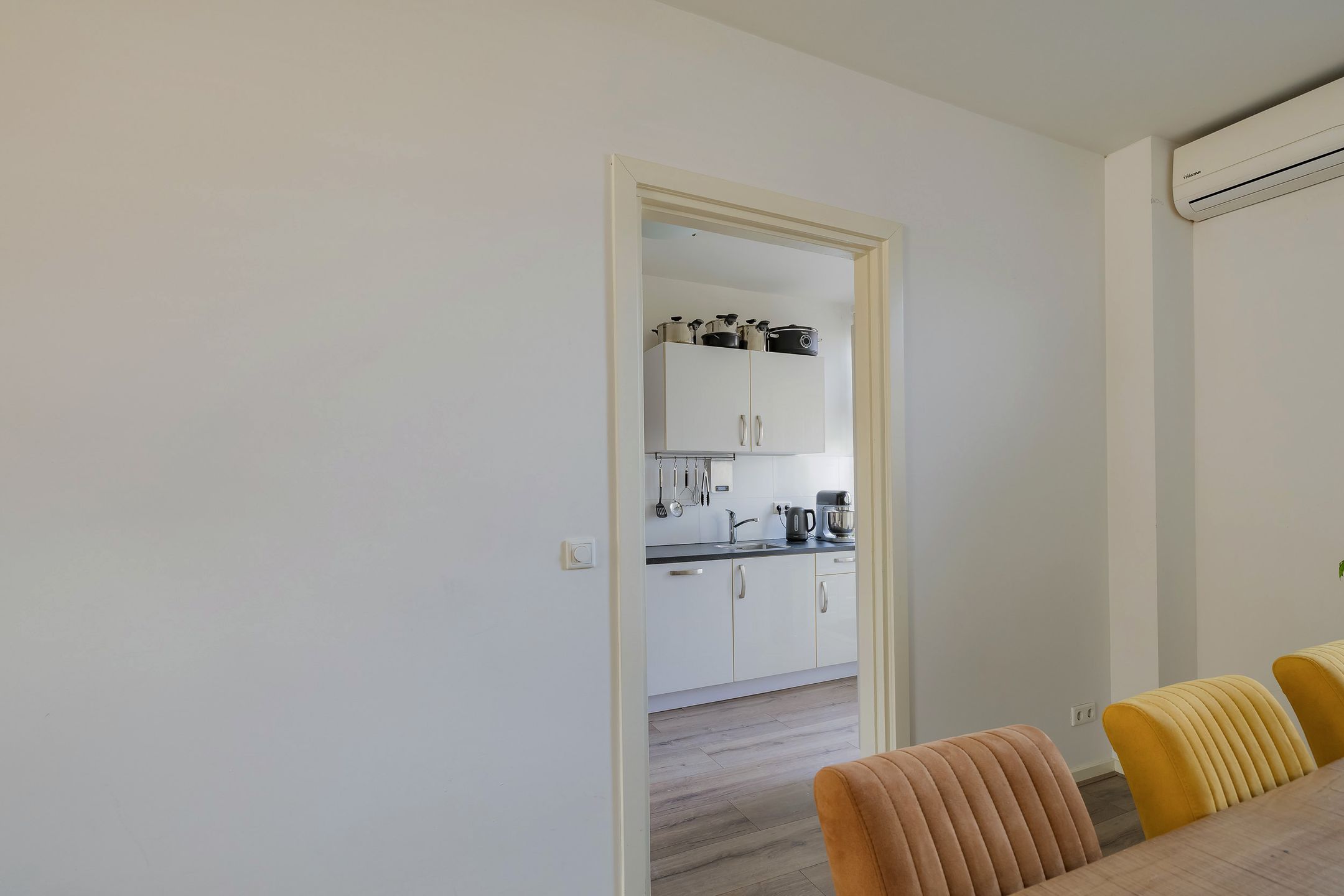 Foto 9 van De Ruyterstraat 130