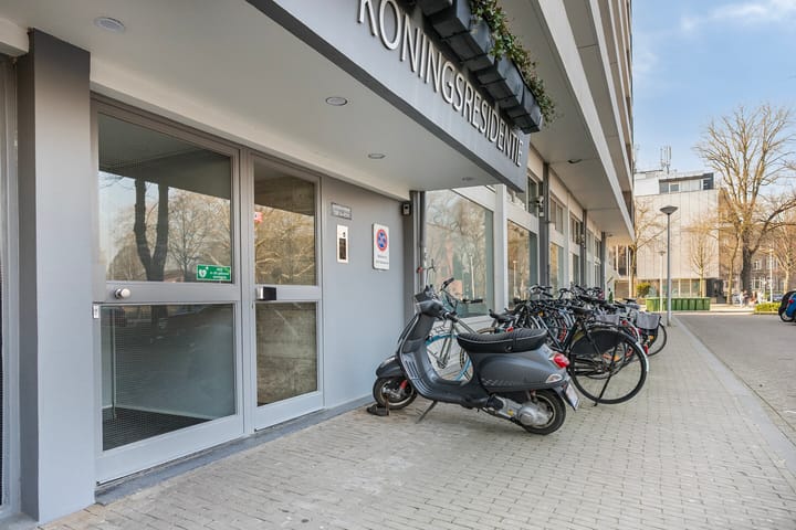 Foto 21 van Koningsplein 57-E