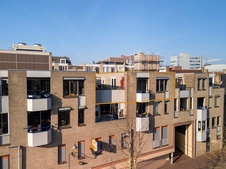 Foto 2 van Westsingel 16-L