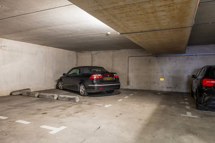 Foto 36 van Westsingel 16-L