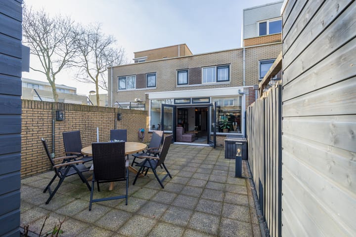 Photo 13 of Hondskruid 28