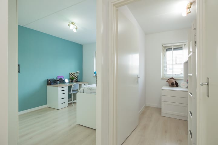 Photo 25 of Hondskruid 28