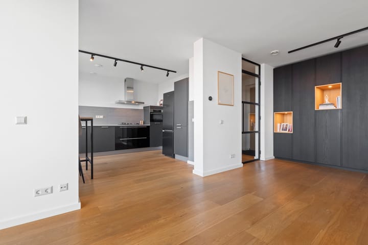 Photo 22 of Prins Bernhardlaan 144-S