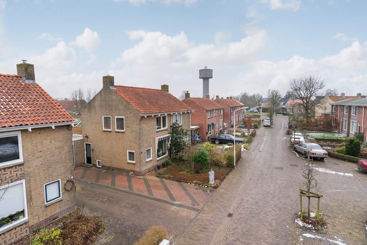 Foto 32 van Hofstraat 9