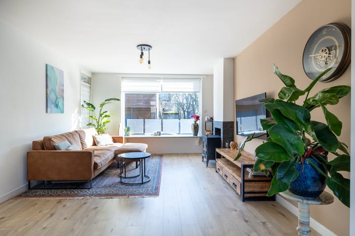 Photo 10 of Graaf Adolfstraat 1