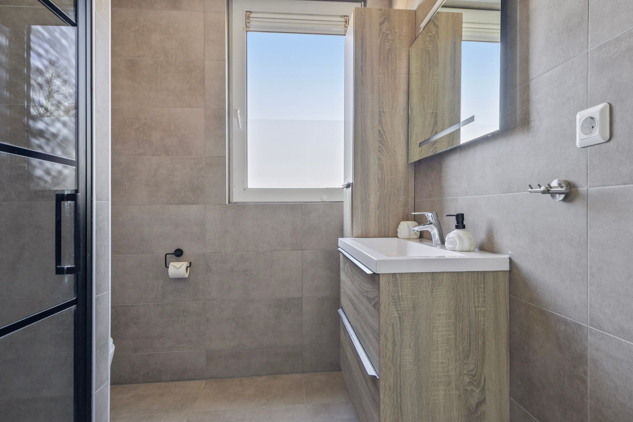 Foto 18 van Atlantischestraat 43