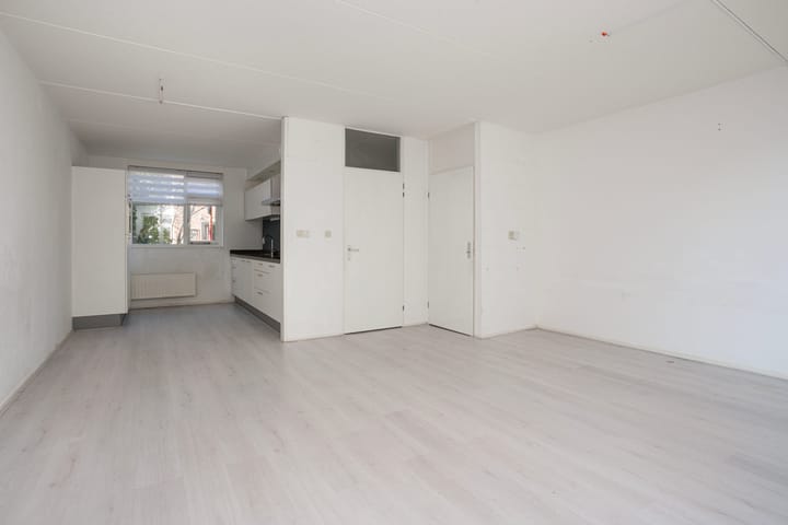 Foto 2 van Jupiterburg 12