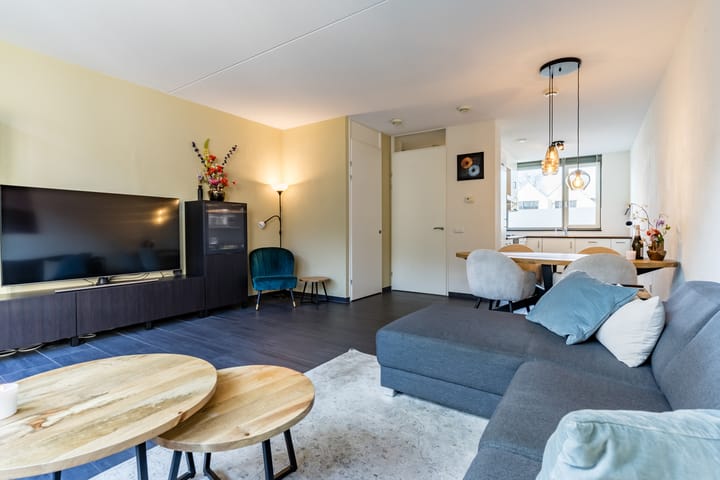 Foto 7 van Piet Smuldersstraat 12