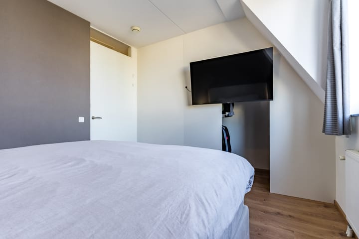 Foto 14 van Piet Smuldersstraat 12