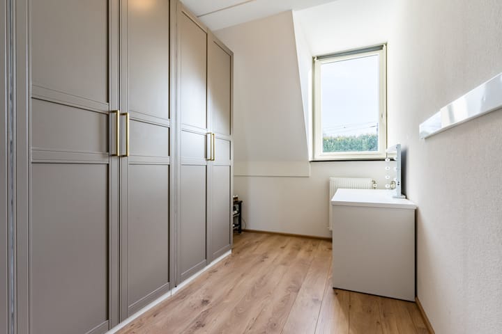 Foto 16 van Piet Smuldersstraat 12