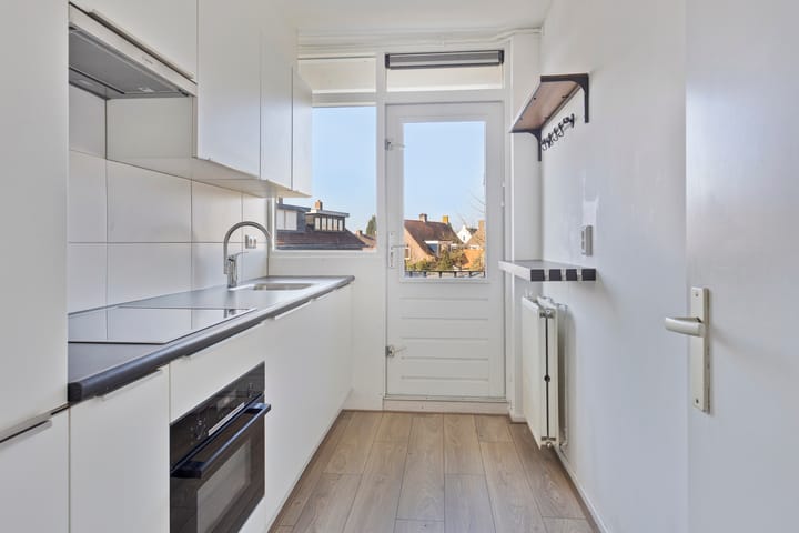 Foto 13 van Stadswal 16-B