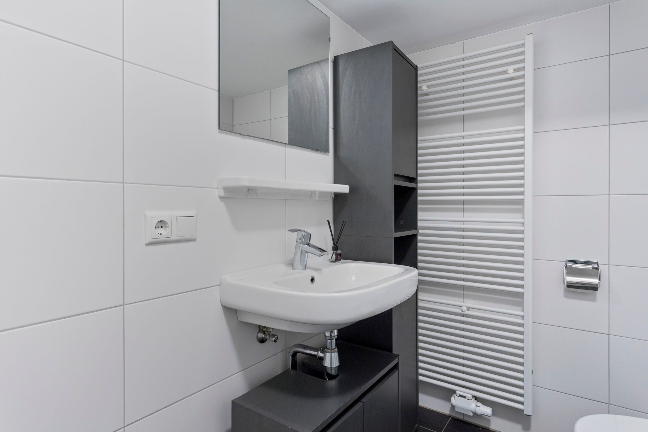 Photo 24 of Stadswal 16-B