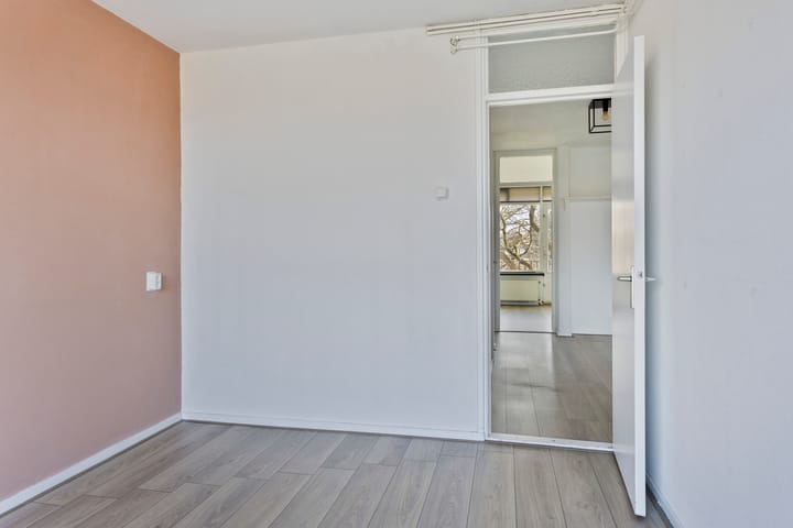 Foto 26 van Stadswal 16-B