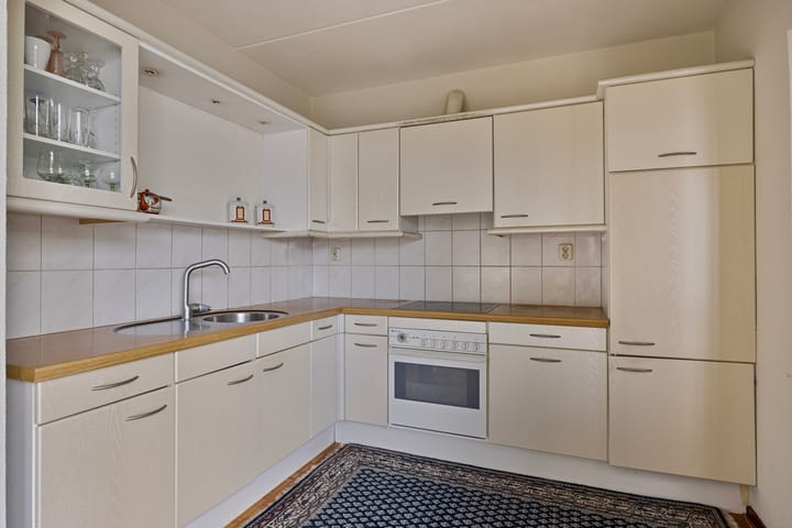 Photo 21 of Karel Doormanstraat 12