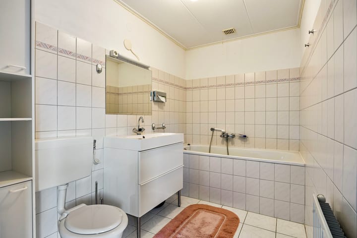 Photo 29 of Karel Doormanstraat 12