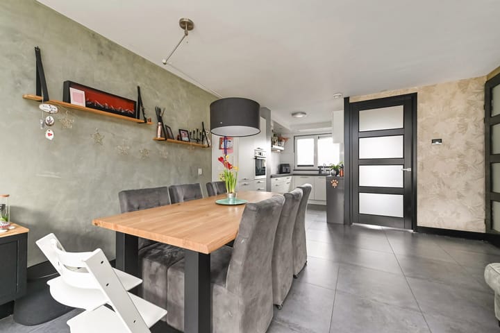 Foto 18 van Rosweide 27