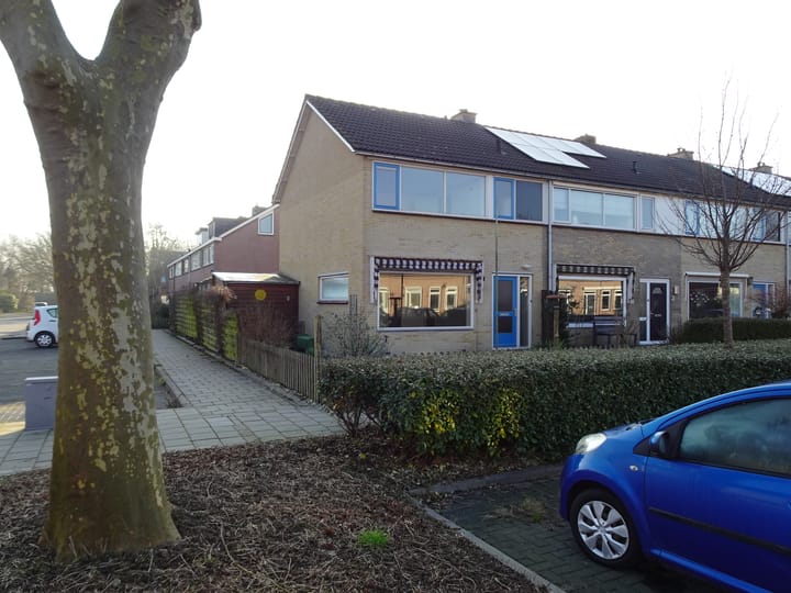 Foto 1 van Ruimtevaartstraat 1