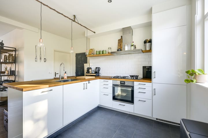 Foto 3 van Valkenstraat 13