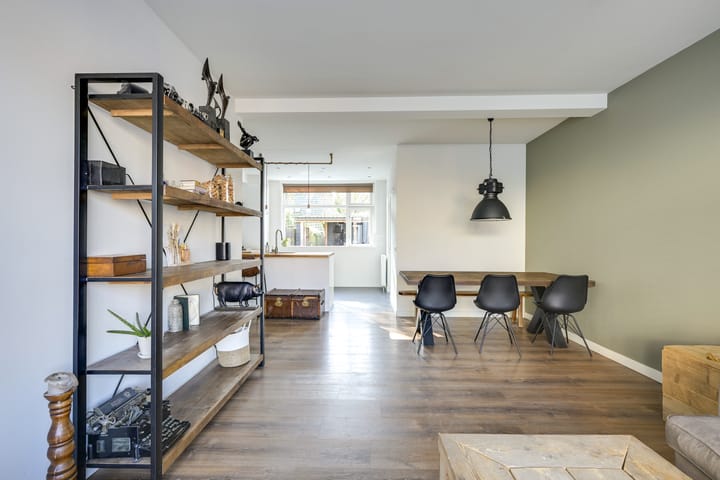 Foto 14 van Valkenstraat 13