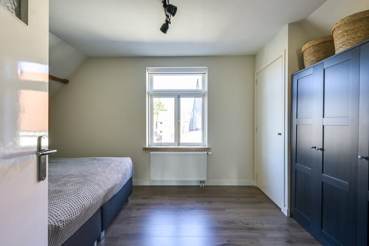 Foto 24 van Valkenstraat 13