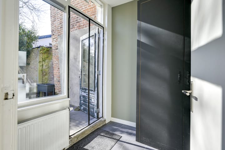 Foto 48 van Valkenstraat 13