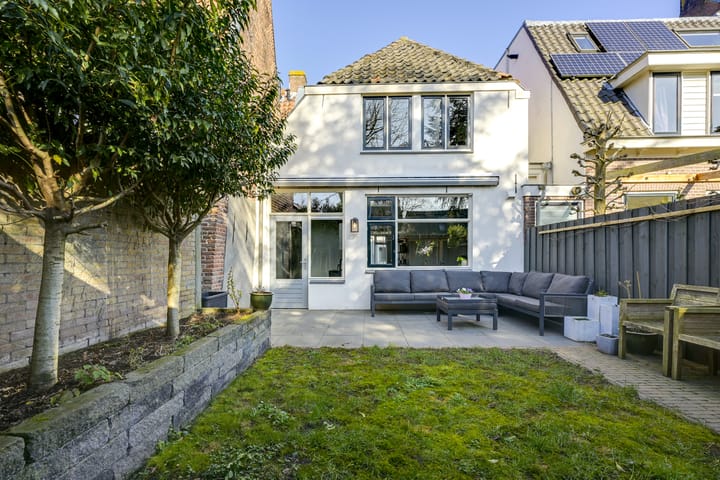 Foto 58 van Valkenstraat 13