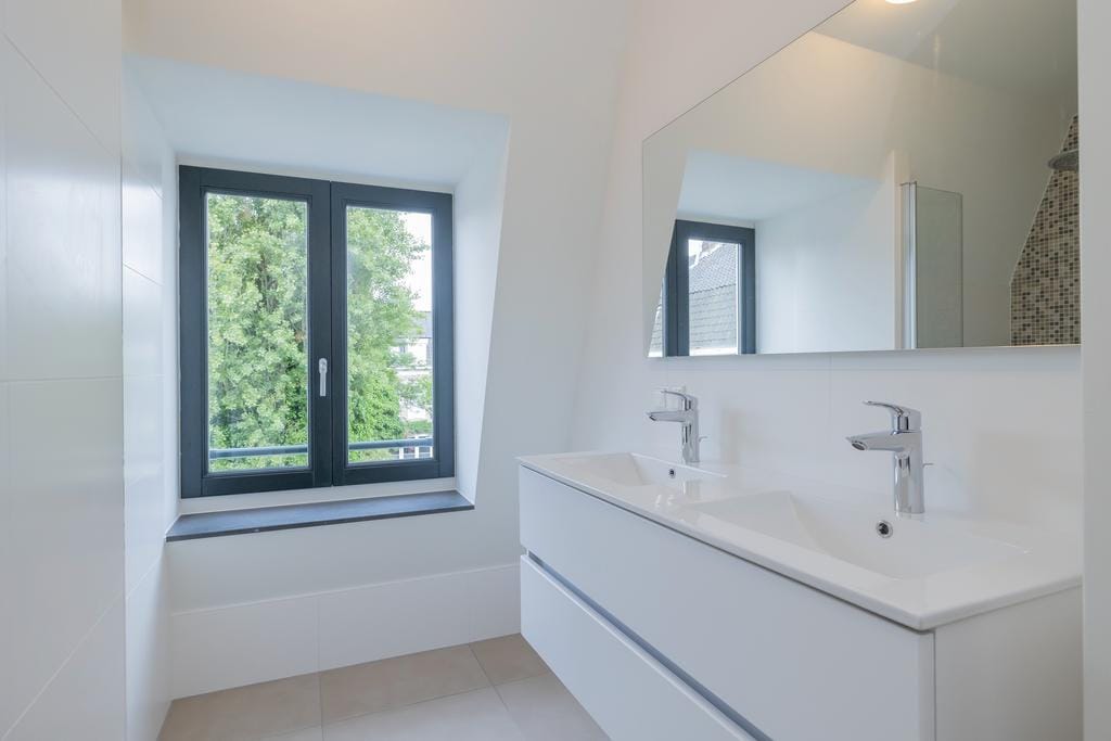 Photo 11 of Eerste Hasselaerstraat 3-B