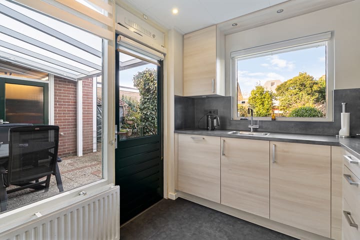 Foto 11 van Pasteurstraat 47