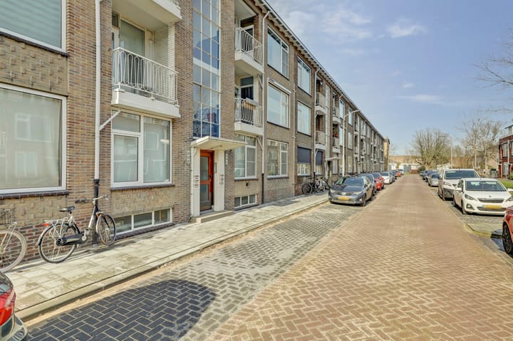 Foto 30 van Frederik Hendriklaan 55