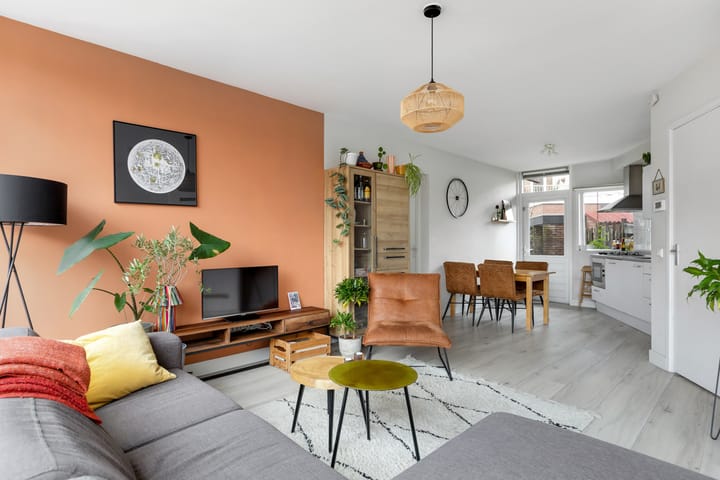 Photo 2 of Weltevredenstraat 59