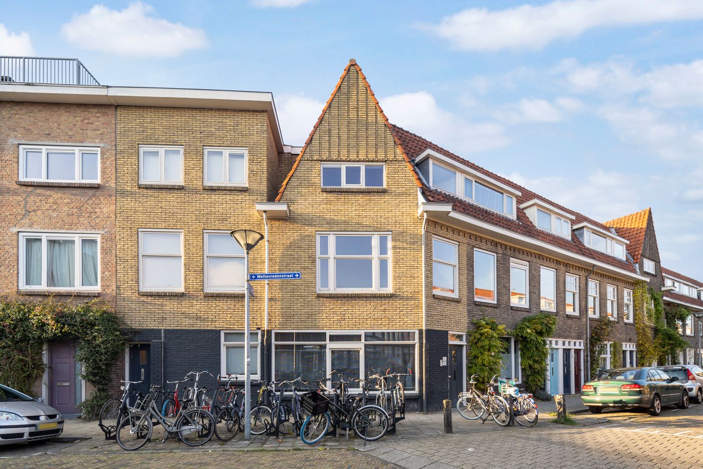 Photo 4 of Weltevredenstraat 59