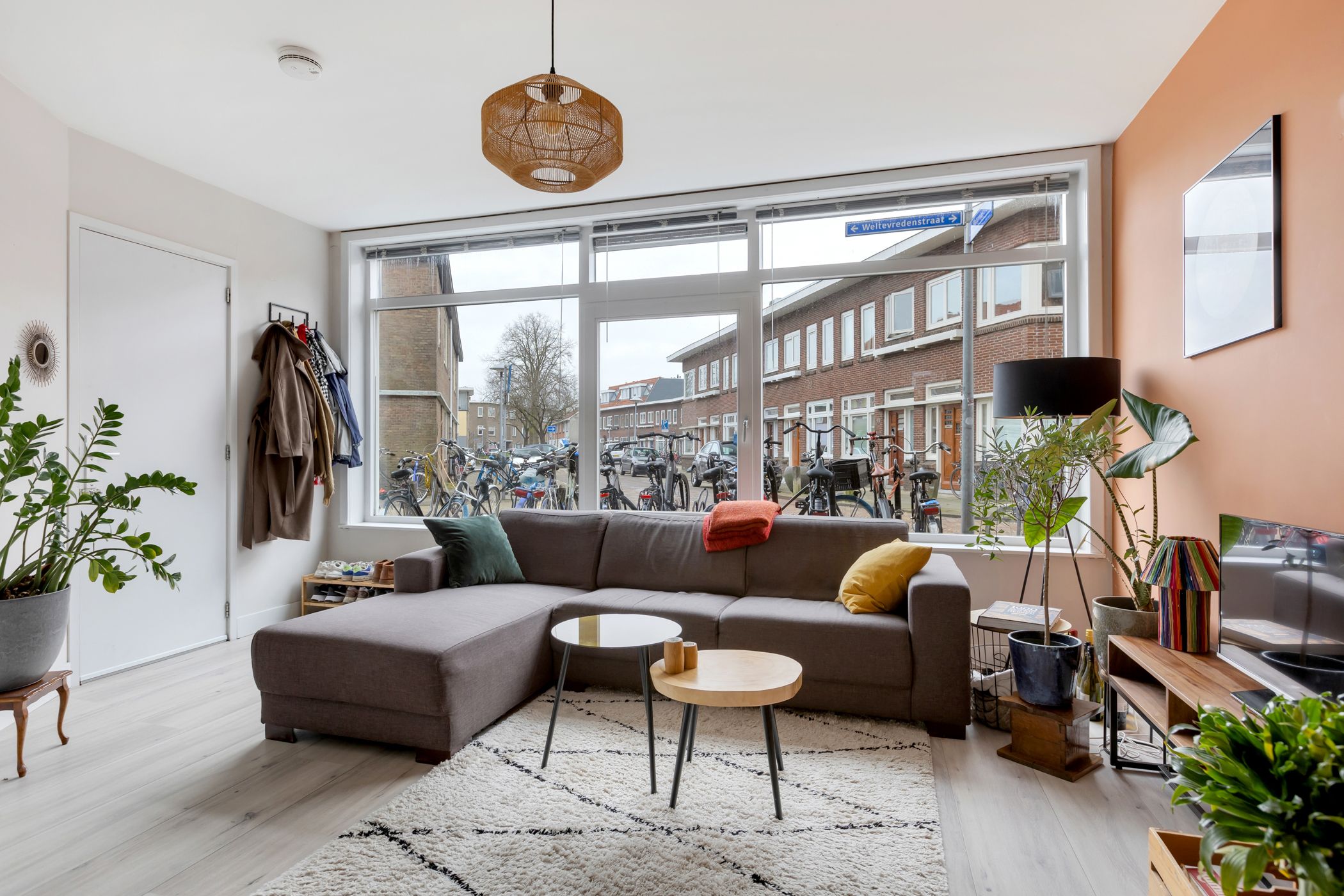 Photo 9 of Weltevredenstraat 59